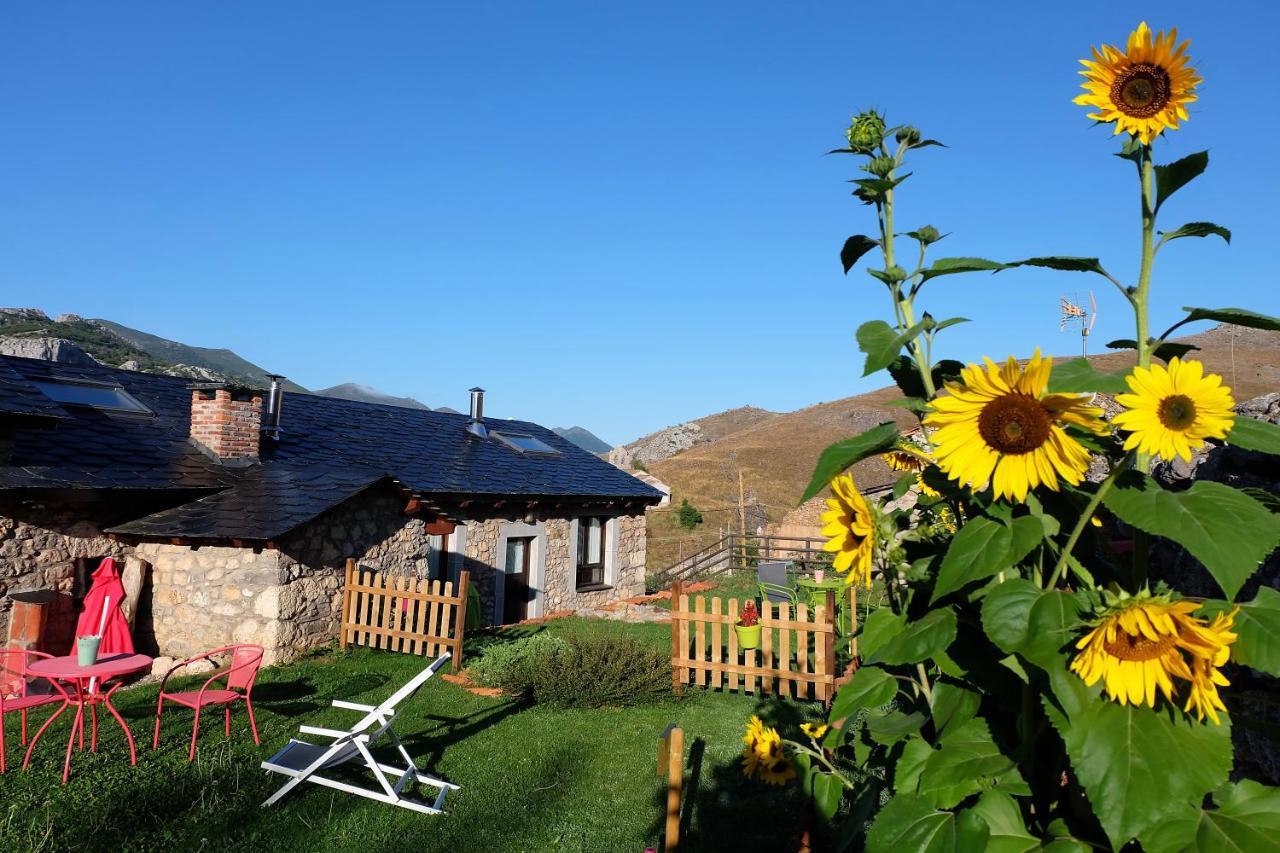 Casas Rurales Entre Babia Y La Luna Villafeliz Esterno foto