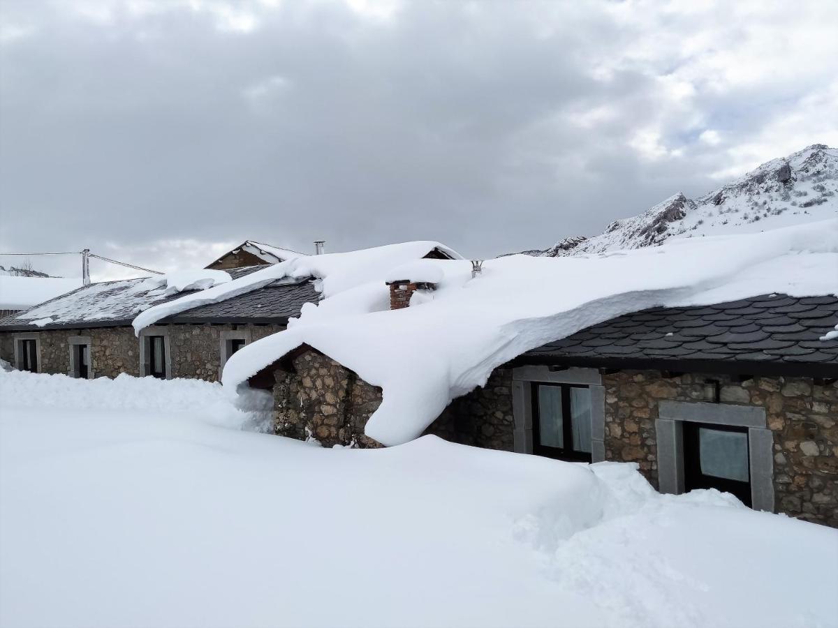 Casas Rurales Entre Babia Y La Luna Villafeliz Esterno foto